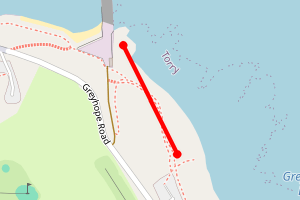Map showing Greyhope Beach